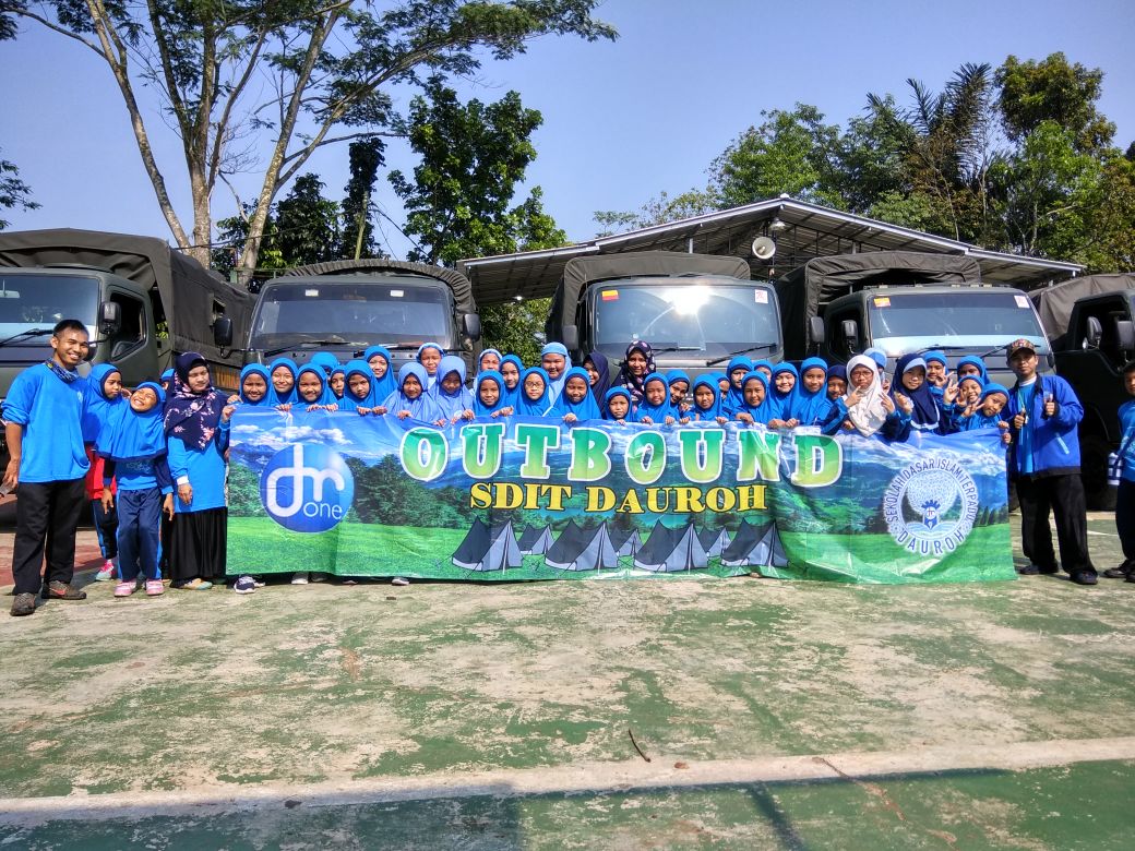 KEGIATAN OUTBOUND 2018