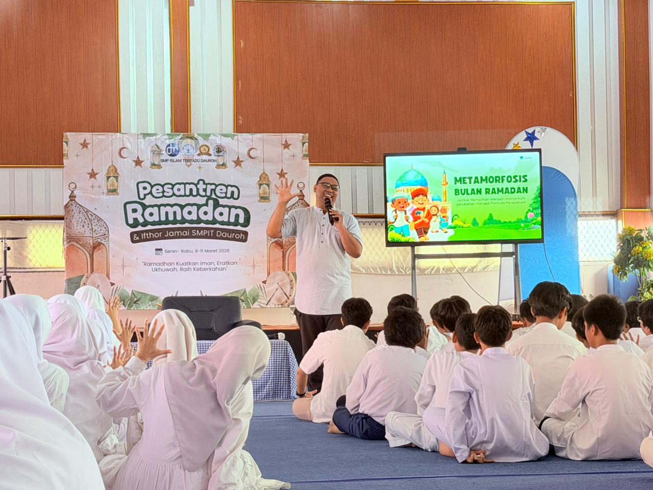 image Perkuat Iman dan Ukhuwah Siswa, SMPIT Dauroh Selenggarakan Pesantren Ramadhan dan Ifthar Jama’i