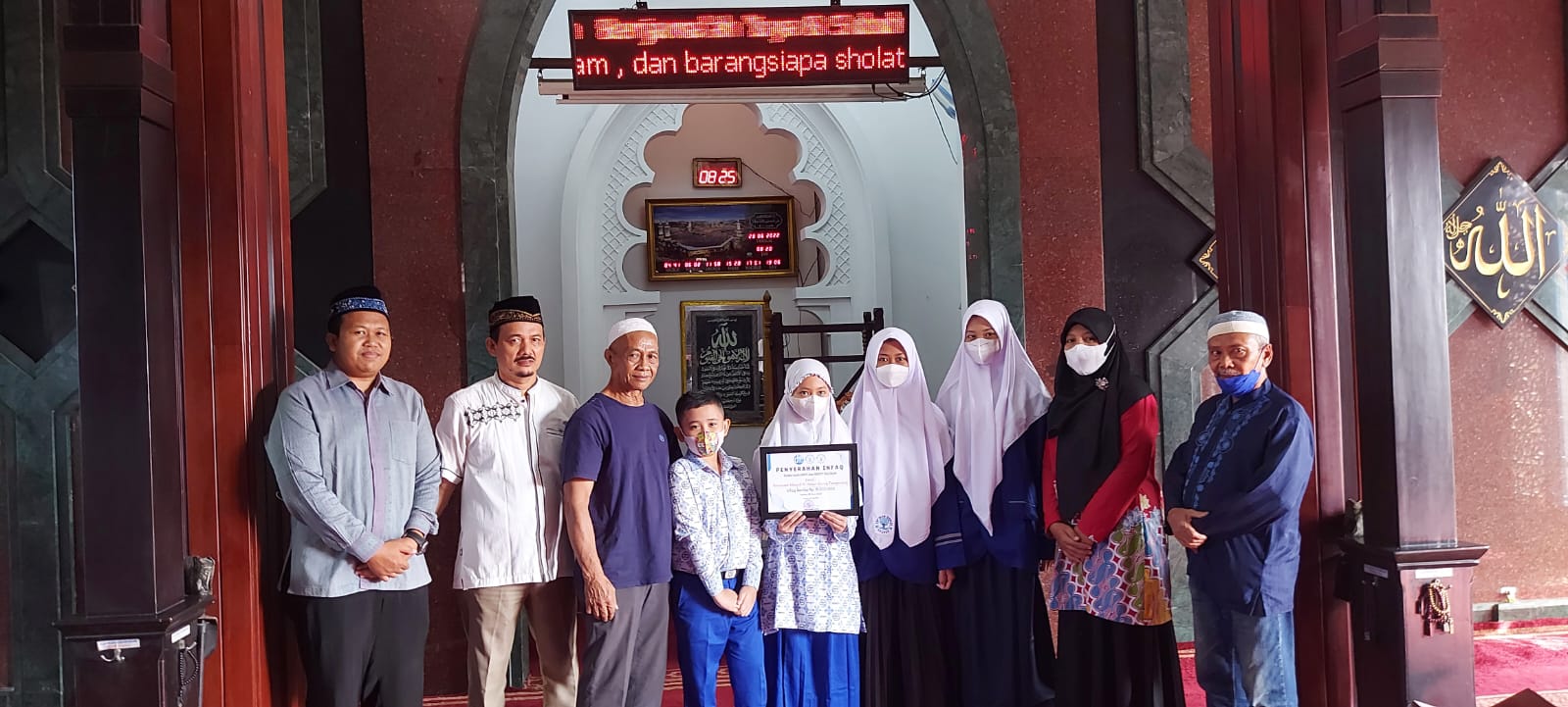 image  SIT Dauroh Berikan Infak, Bantu  Pembangunan Tahap 4 Masjid