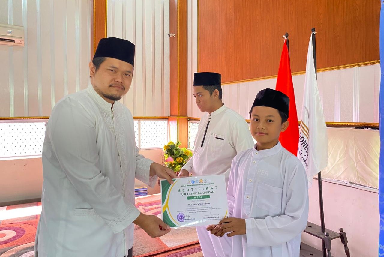 image Cahaya Al-Qur’an Menguatkan Generasi, SDIT-SMPIT Dauroh Gelar Uji Tasmi’ Juz 29–30